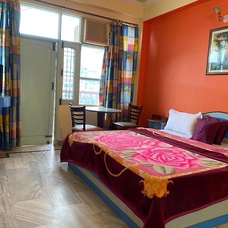 Hotel Surya Laxman Jhula Rishikesh Ngoại thất bức ảnh
