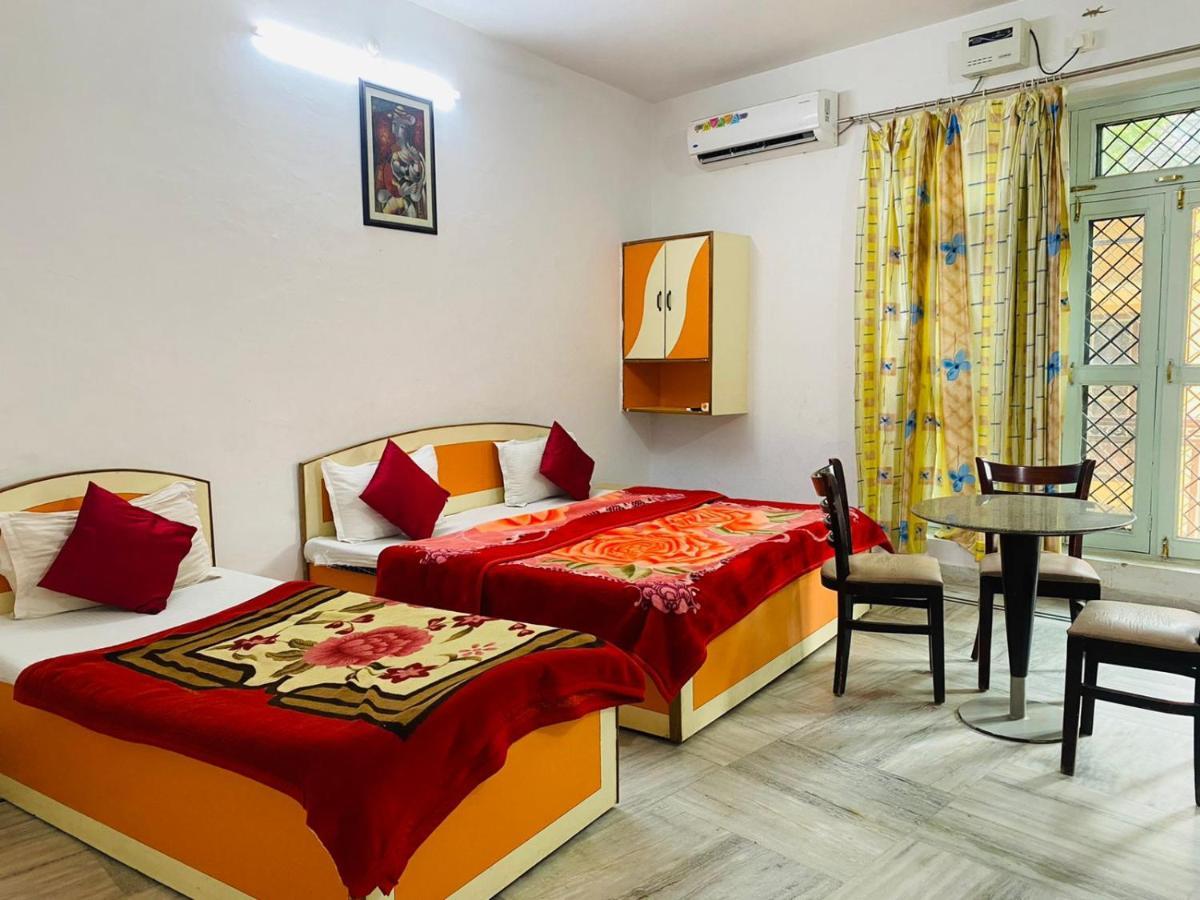 Hotel Surya Laxman Jhula Rishikesh Ngoại thất bức ảnh