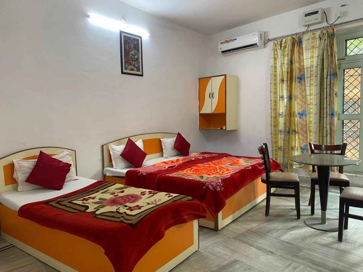 Hotel Surya Laxman Jhula Rishikesh Ngoại thất bức ảnh