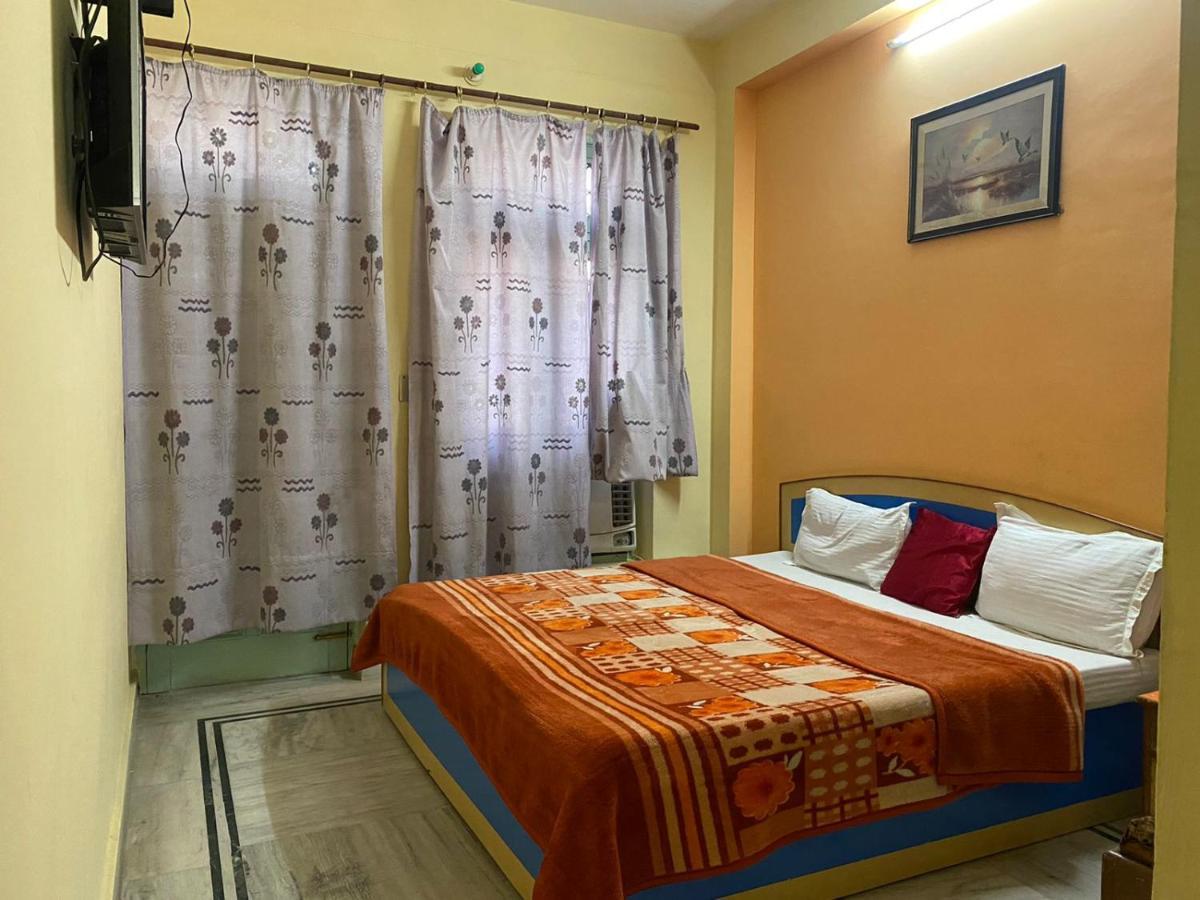 Hotel Surya Laxman Jhula Rishikesh Ngoại thất bức ảnh